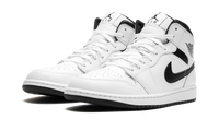 Air Jordan 1 Mid Stormtrooper DQ8426 132