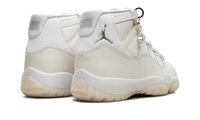 Air Jordan 11 WMNS Pearl AR0715 110