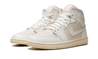 Air Jordan 1 WMNS White / Light Tan BQ6472 201