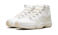 Air Jordan 11 WMNS Pearl AR0715 110