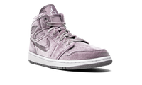 AIR JORDAN 1 MID SE WMNS Purple Velvet DQ8397 500