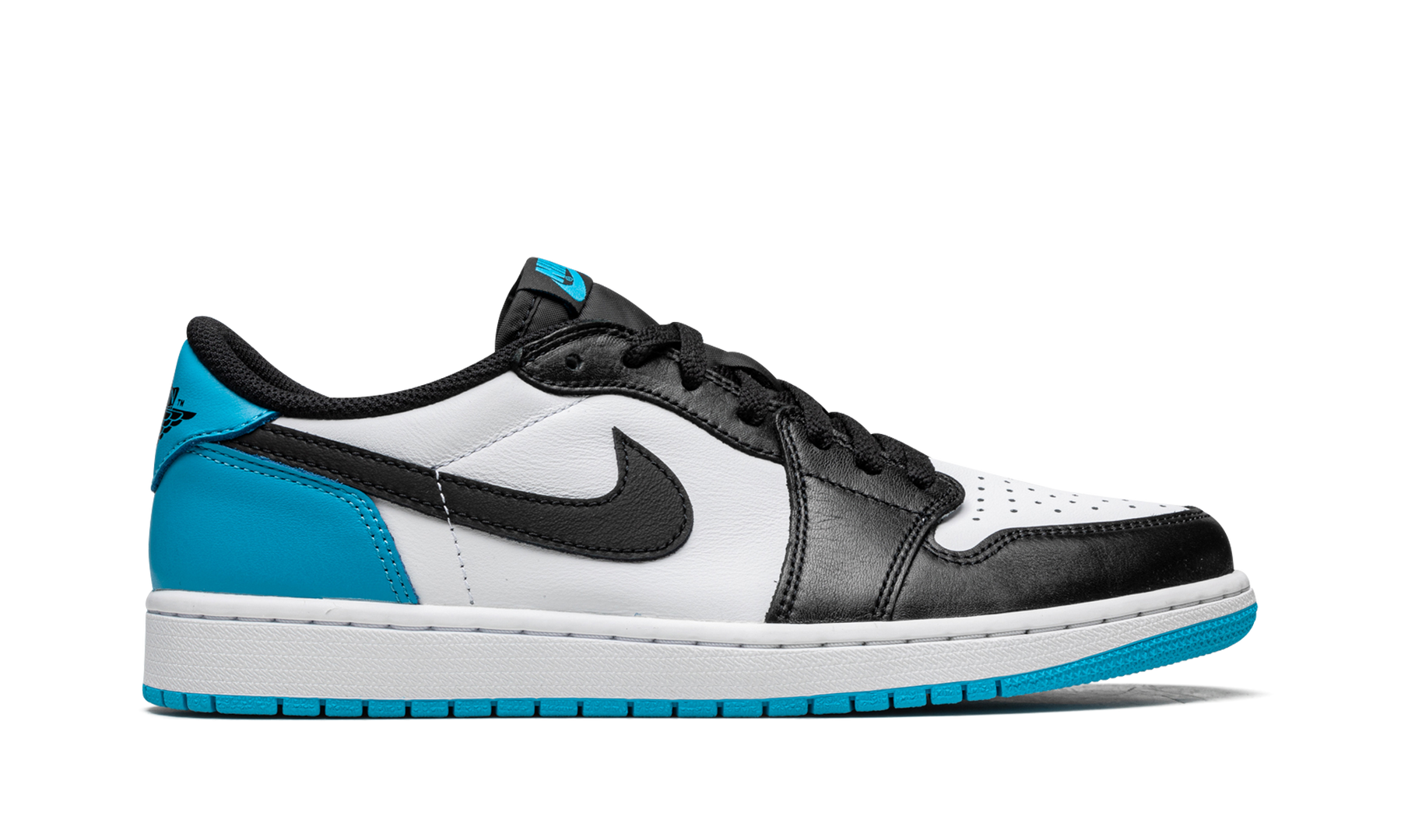 Air Jordan 1 Low OG UNC CZ0790 104
