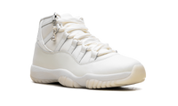 Air Jordan 11 WMNS Pearl AR0715 110