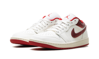 Jordan 1 Low WMNS Ruby HJ9338 106