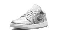 Air Jordan 1 Low SE WMNS Metallic Silver FN5030 001