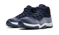 AIR JORDAN 11 VELVET WMNS Midnight Navy AR0715 441