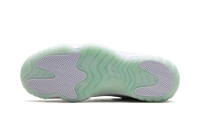 Air Jordan 11 Low WMNS Igloo AH7860 103