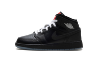 Jordan 1 Mid SE GS Black Metallic Reimagined HV5180 010