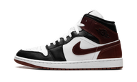 Jordan 1 Mid SE Dark Pony HF3216 102